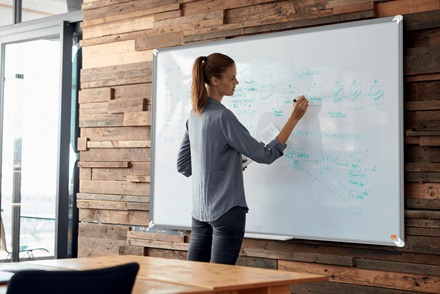 Nobo Whiteboard Premium Plus Stahl 120 cm x 150 cm, Weiss 10 Nobo Whiteboard Premium Plus Stahl 120 cm x 150 cm, Weiss – Bild 8